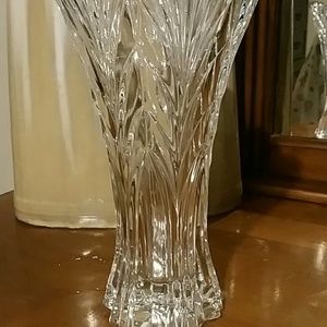Glass vase